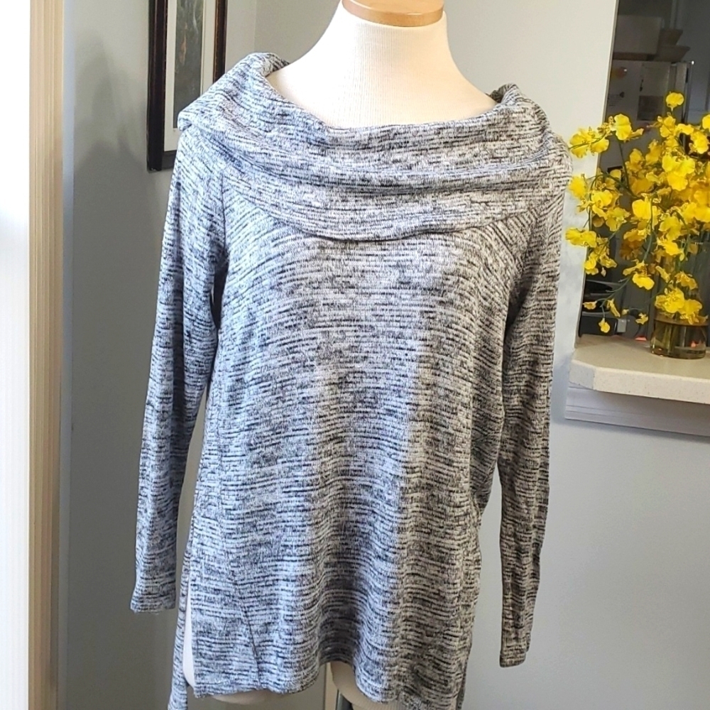 Mossimo Cowl Neck Tunic Womens Size S Gray Space Dye Knit Rayon Blend Sweater